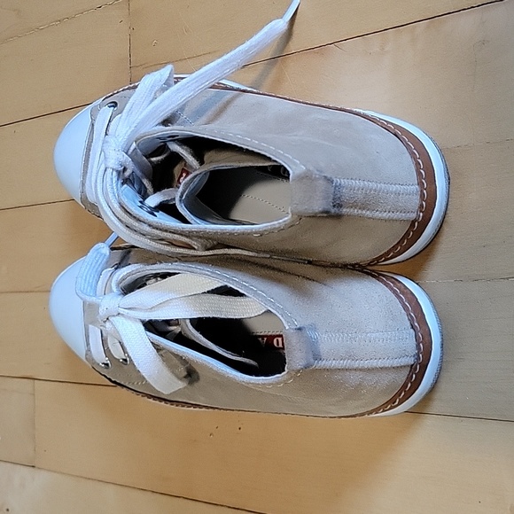 Prada Tan Suede High top sneakers - 5.5 - Picture 3 of 8